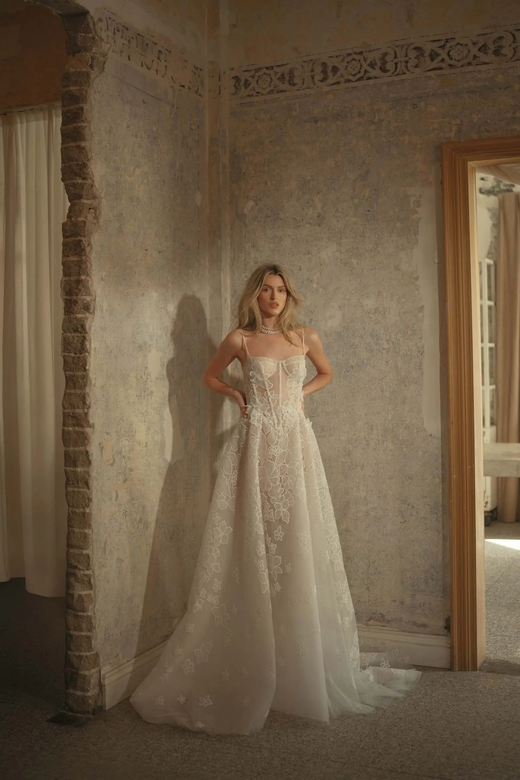 Lace Wedding Dress A line Beach Vestido De Noiva Simples Elegante Vestidos Boda Civil Alta Costura Princesa Plus Size For Bride
Lace Wedding Dress A line Beach Vestido De Noiva Simples Elegante Vestidos Boda Civil Alta Costura Princesa Plus Size For Bride