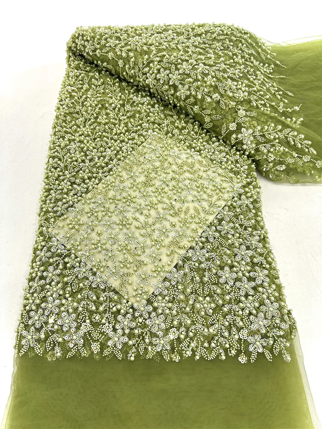 Luxury Lace Fabric 2025 Beaded Embroidery Evening Dresses For Women Green Tulle Sewing Sequins African Mesh Fabrics Meters 5Yard
Luxury Lace Fabric 2025 Beaded Embroidery Evening Dresses For Women Green Tulle Sewing Sequins African Mesh Fabrics Meters 5Yard
