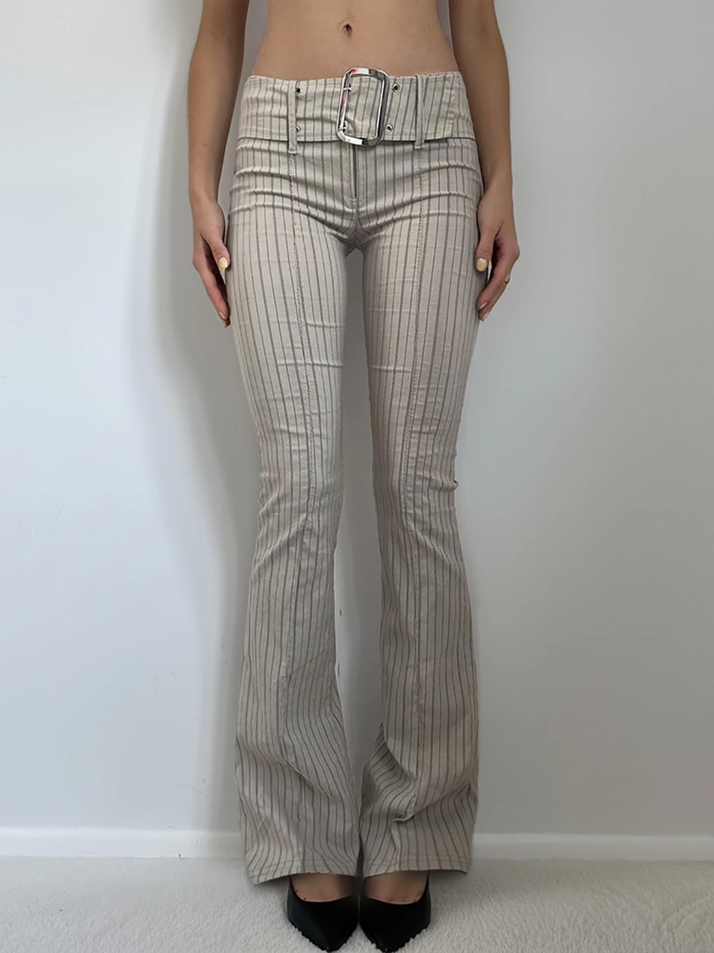 WEEKEEP Casual Pants Women's Basic Slimming Bell Bottoms Striped Belt Design Low Waist Zipper Street Style Fashion plus Size
WEEKEEP Casual Pants Women's Basic Slimming Bell Bottoms Striped Belt Design Low Waist Zipper Street Style Fashion plus Size