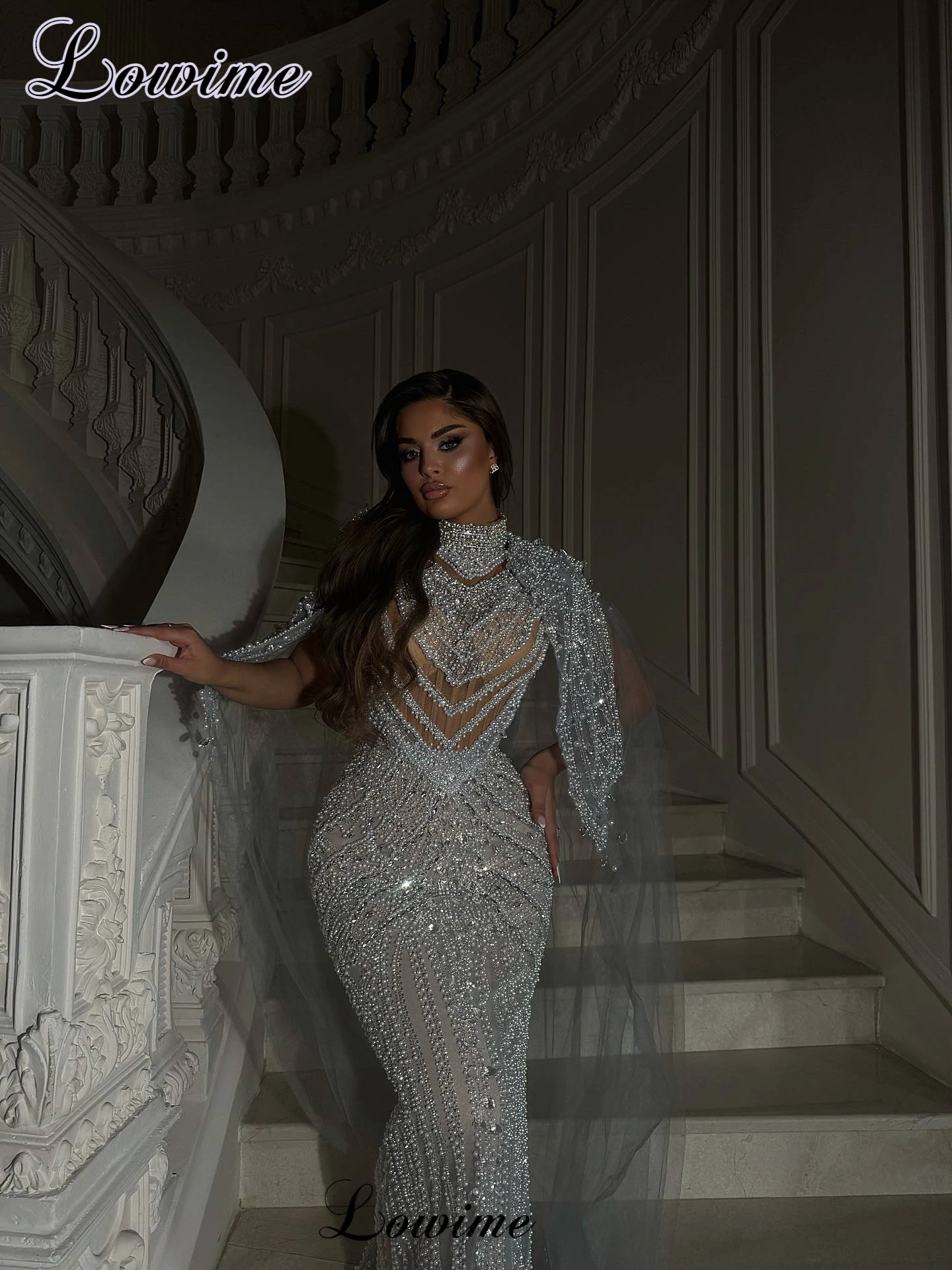 Two Pieces Silver Evening Dresses With Cape Sleeves Crystals Prom Dresses Elegant Birthday Party Gown Robes De Soirée Customized
Two Pieces Silver Evening Dresses With Cape Sleeves Crystals Prom Dresses Elegant Birthday Party Gown Robes De Soirée Customized