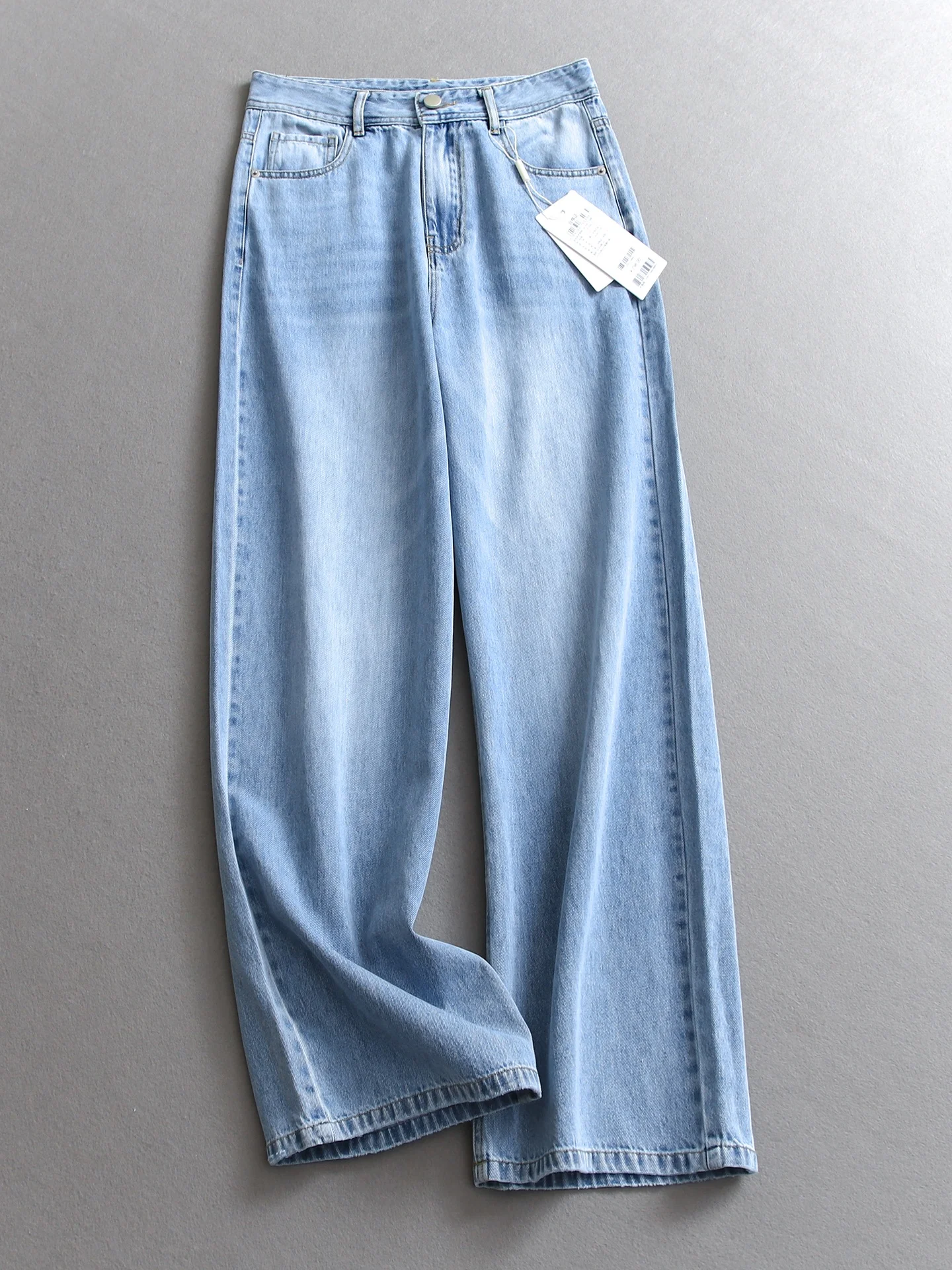 Blue Faded High Waist Straight Leg Loose Wide Leg Jeans Women's Loose Fit Casual Jeans Straight Tube Pants All Season
Blue Faded High Waist Straight Leg Loose Wide Leg Jeans Women's Loose Fit Casual Jeans Straight Tube Pants All Season