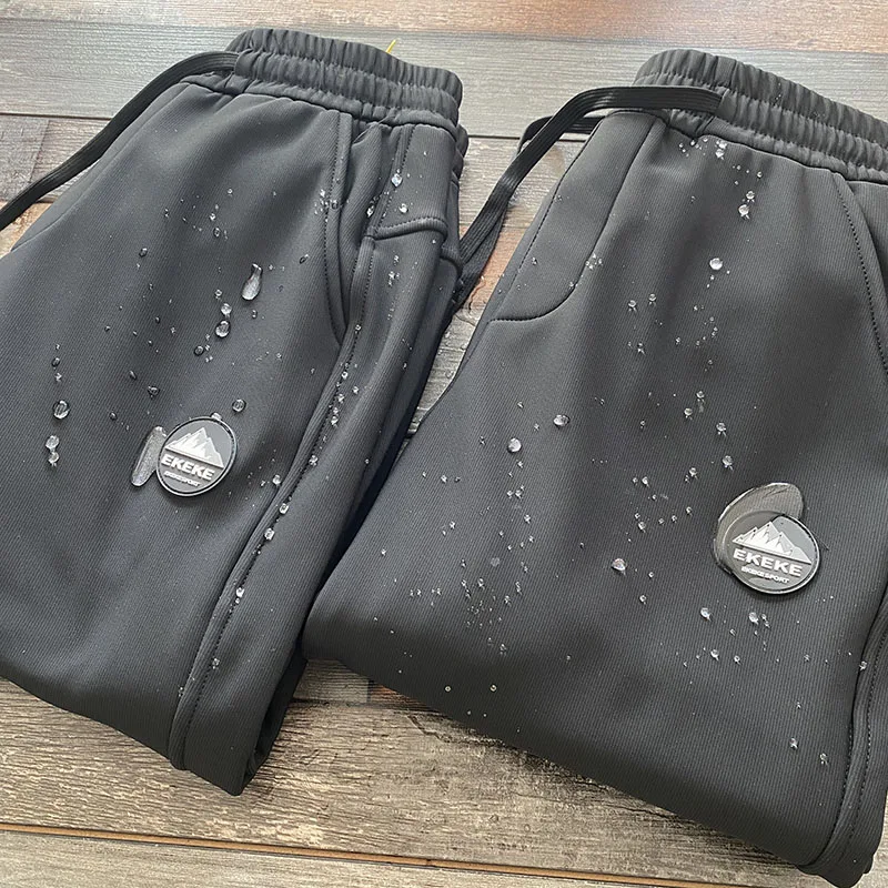 Высококачественные мужские повседневные брюки с термостойкой талией и эластичной резинкой на талии, ветрозащитные водонепроницаемые прямые брюки, зимняя футболка для отдыха...
Высококачественные мужские повседневные брюки с термостойкой талией и эластичной резинкой на талии, ветрозащитные водонепроницаемые прямые брюки, зимняя футболка для отдыха...