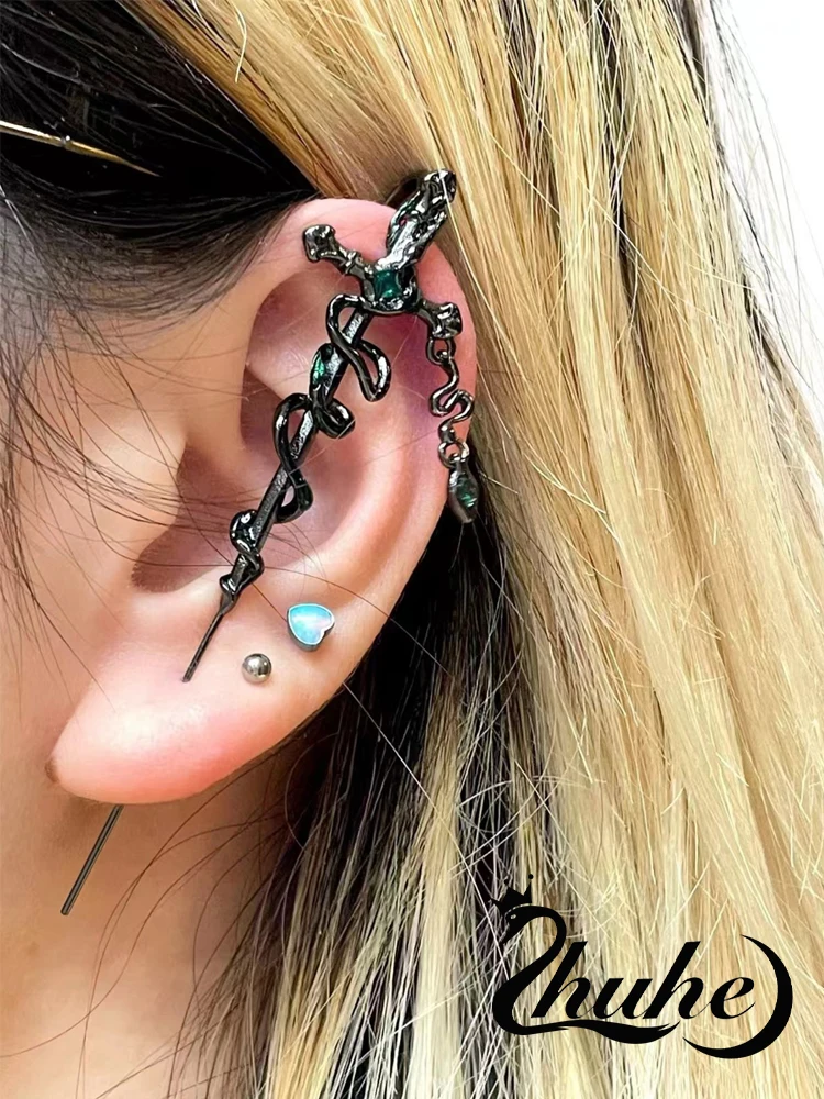 2024 New Snake Wrapped Cross Earrings For Women's New Gothic Style Copper Alloy Jewelry Party Gifts
2024 New Snake Wrapped Cross Earrings For Women's New Gothic Style Copper Alloy Jewelry Party Gifts