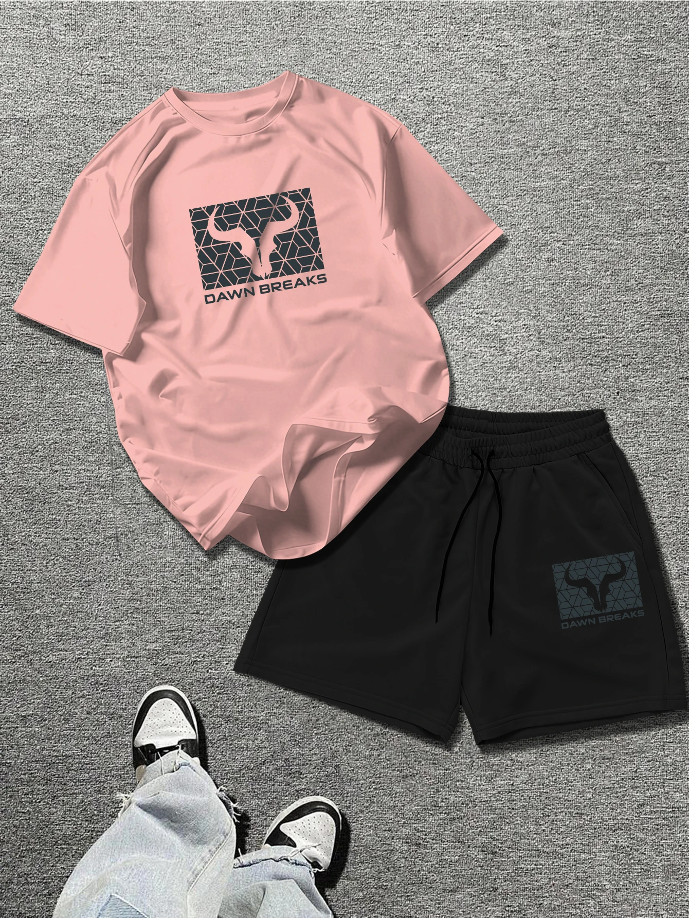 Men 2 Piece Set Bull Skull "Dawn Breaks" Print Short Sleeve T-Shirt & Casual Shorts Streetwear Tracksuit
Men 2 Piece Set Bull Skull "Dawn Breaks" Print Short Sleeve T-Shirt & Casual Shorts Streetwear Tracksuit