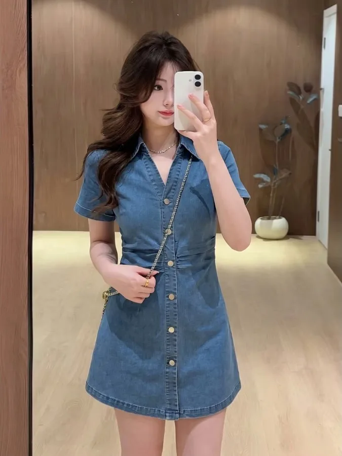 plus Size Women's Vintage Pleated Turn-down Collar Short Sleeve Dress Summer New Waist-cinching Conceal Meat A-line Skirt
plus Size Women's Vintage Pleated Turn-down Collar Short Sleeve Dress Summer New Waist-cinching Conceal Meat A-line Skirt