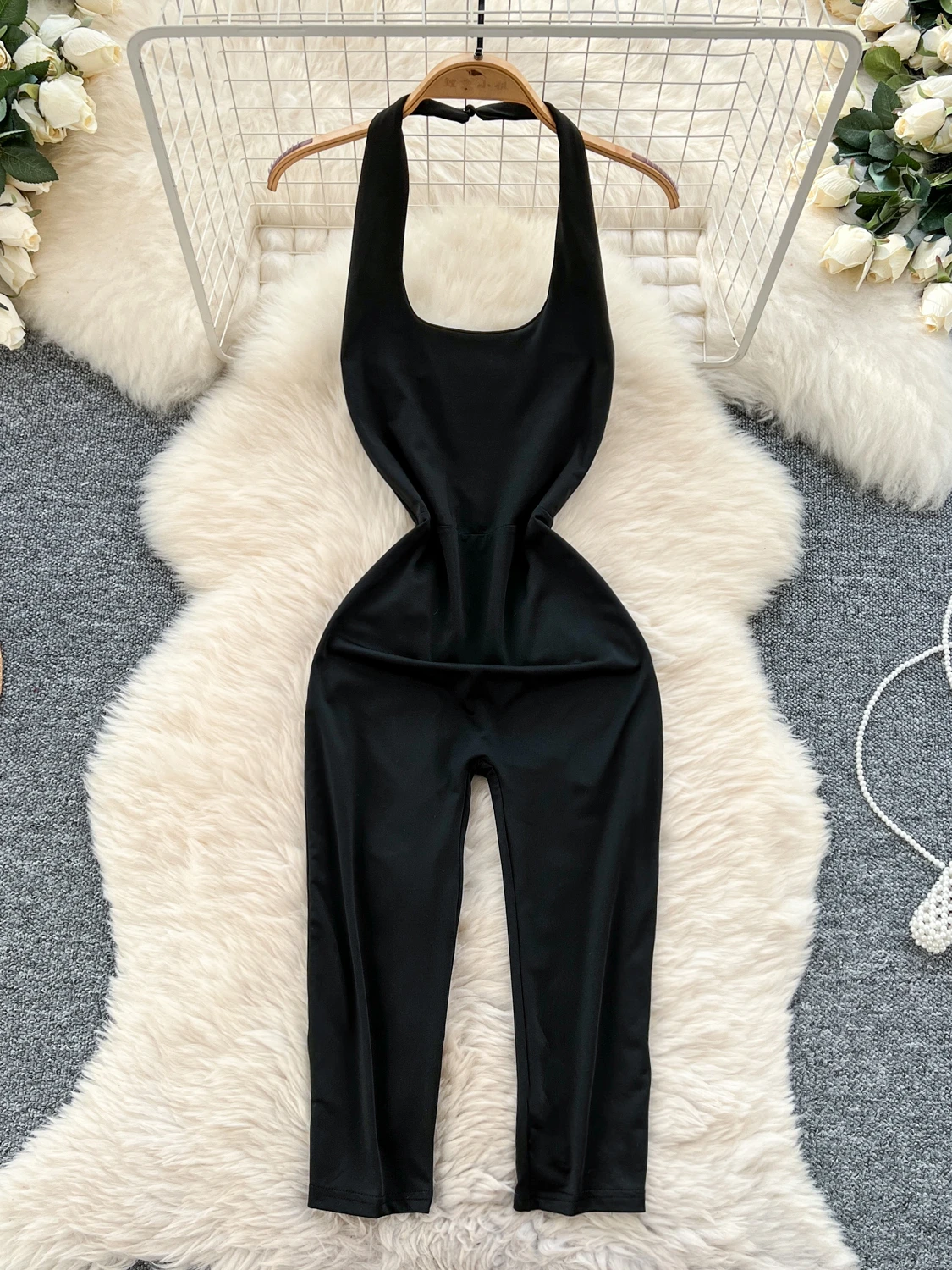 Foamlina American Wind 2025 Summer Sexy Low Chest Jumpsuit for Women Fashion Backless Suspender Skinny Short Bodysuit
Foamlina American Wind 2025 Summer Sexy Low Chest Jumpsuit for Women Fashion Backless Suspender Skinny Short Bodysuit