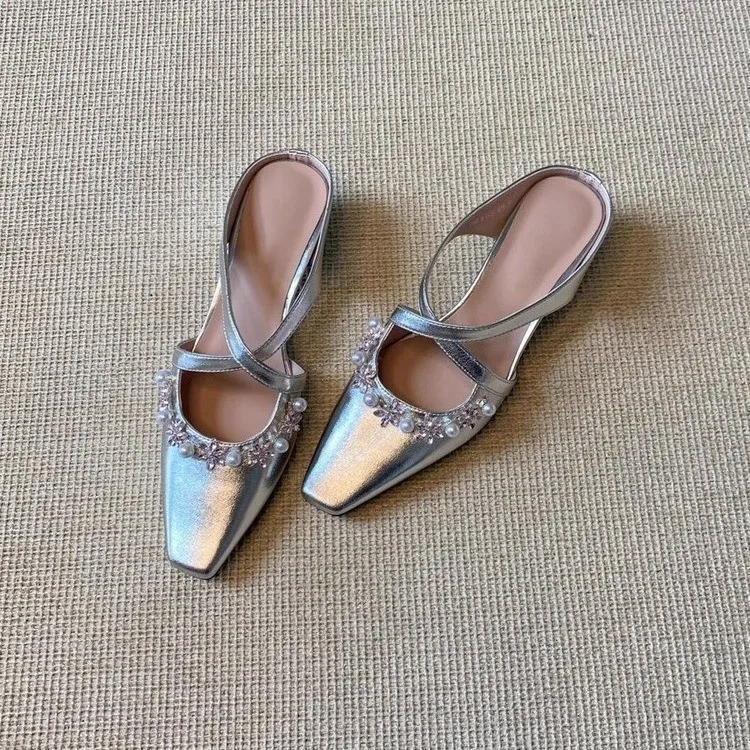 French-style Pearl Cross Strap Open-toe Half-slippers, Height-increasing Elegant Mules, Square-toe Slide Sandals for Women
French-style Pearl Cross Strap Open-toe Half-slippers, Height-increasing Elegant Mules, Square-toe Slide Sandals for Women