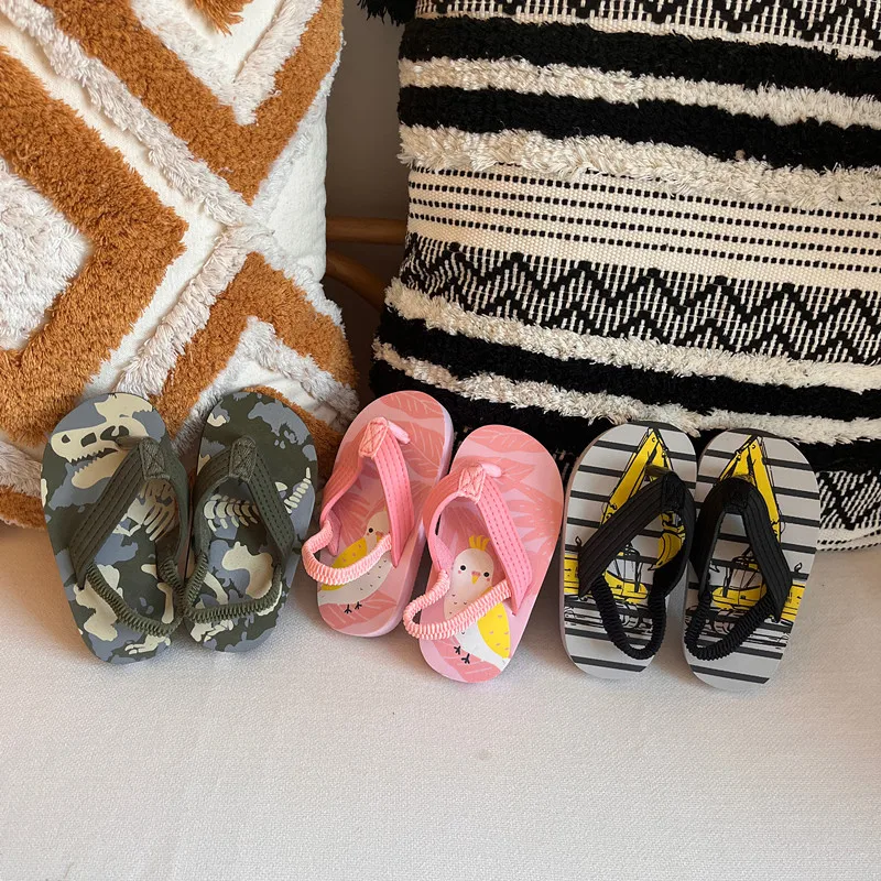 Summer Kids Shoes New Fashion Sandals Flat Soft Beach Girl Shoes Quick Drying Comfort Slippers Trendy Cartoon Boys Shoes Niña
Summer Kids Shoes New Fashion Sandals Flat Soft Beach Girl Shoes Quick Drying Comfort Slippers Trendy Cartoon Boys Shoes Niña