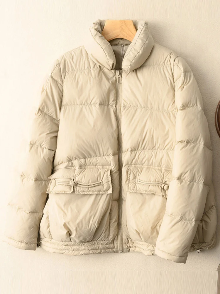 Down 2023 Winter Women 90% White Duck Jacket Vintage Simple Solid Color Loose Puffer Coat Autumn Female Short Outwear
Down 2023 Winter Women 90% White Duck Jacket Vintage Simple Solid Color Loose Puffer Coat Autumn Female Short Outwear