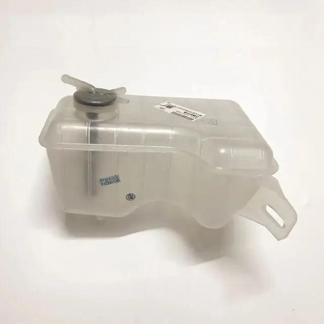 Автозапчасти, высококачественный бак охлаждающей жидкости в сборе для китайского Dongfeng Joyear x3
Автозапчасти, высококачественный бак охлаждающей жидкости в сборе для китайского Dongfeng Joyear x3