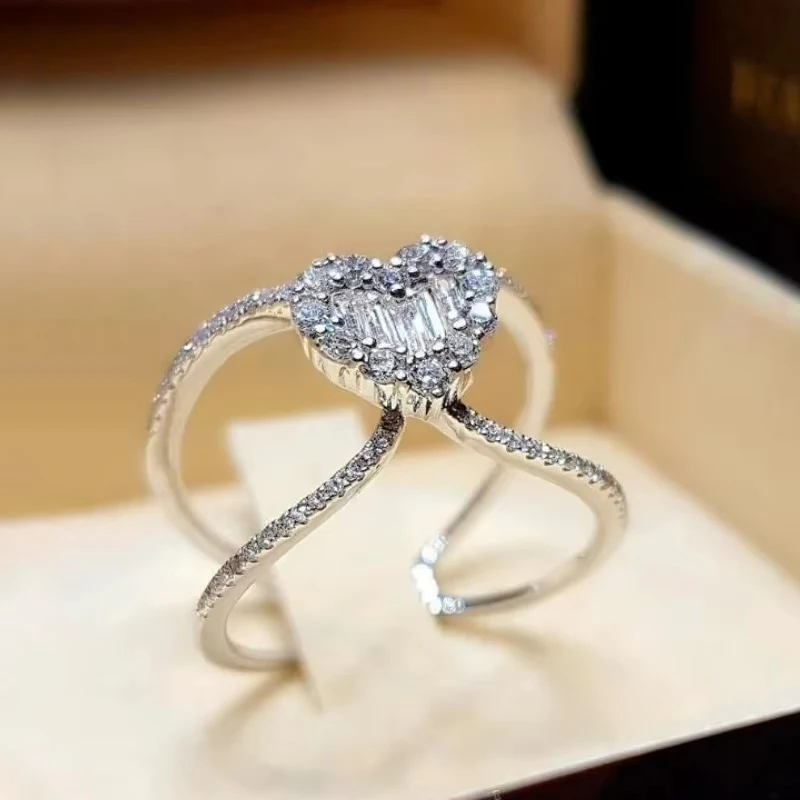 Jianjie Hear Shape Zirconia Romantic Rings for Women Elegant Geometric Design Shining Ring Wedding Engagement New Jewelry
Jianjie Hear Shape Zirconia Romantic Rings for Women Elegant Geometric Design Shining Ring Wedding Engagement New Jewelry