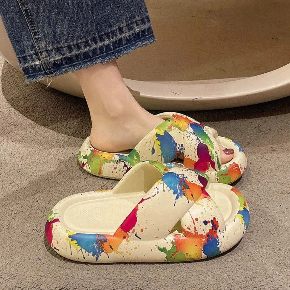 Cross Graffiti Women's Slippers Non-Slip Height-increasing Platform Slippers Versatile Soft Sole Beach Sandals Everyday Outfits
Cross Graffiti Women's Slippers Non-Slip Height-increasing Platform Slippers Versatile Soft Sole Beach Sandals Everyday Outfits
