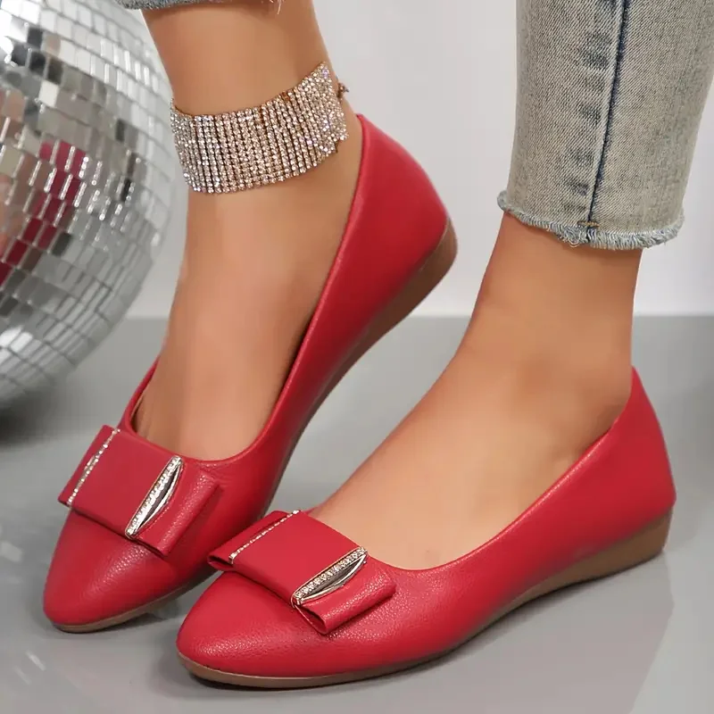 2024 Women Trend Flat New Casual Lightweight Office Dress Shoes Women Baotou Slip on Comfortable Elegant Loafers Shoes for Women
2024 Women Trend Flat New Casual Lightweight Office Dress Shoes Women Baotou Slip on Comfortable Elegant Loafers Shoes for Women