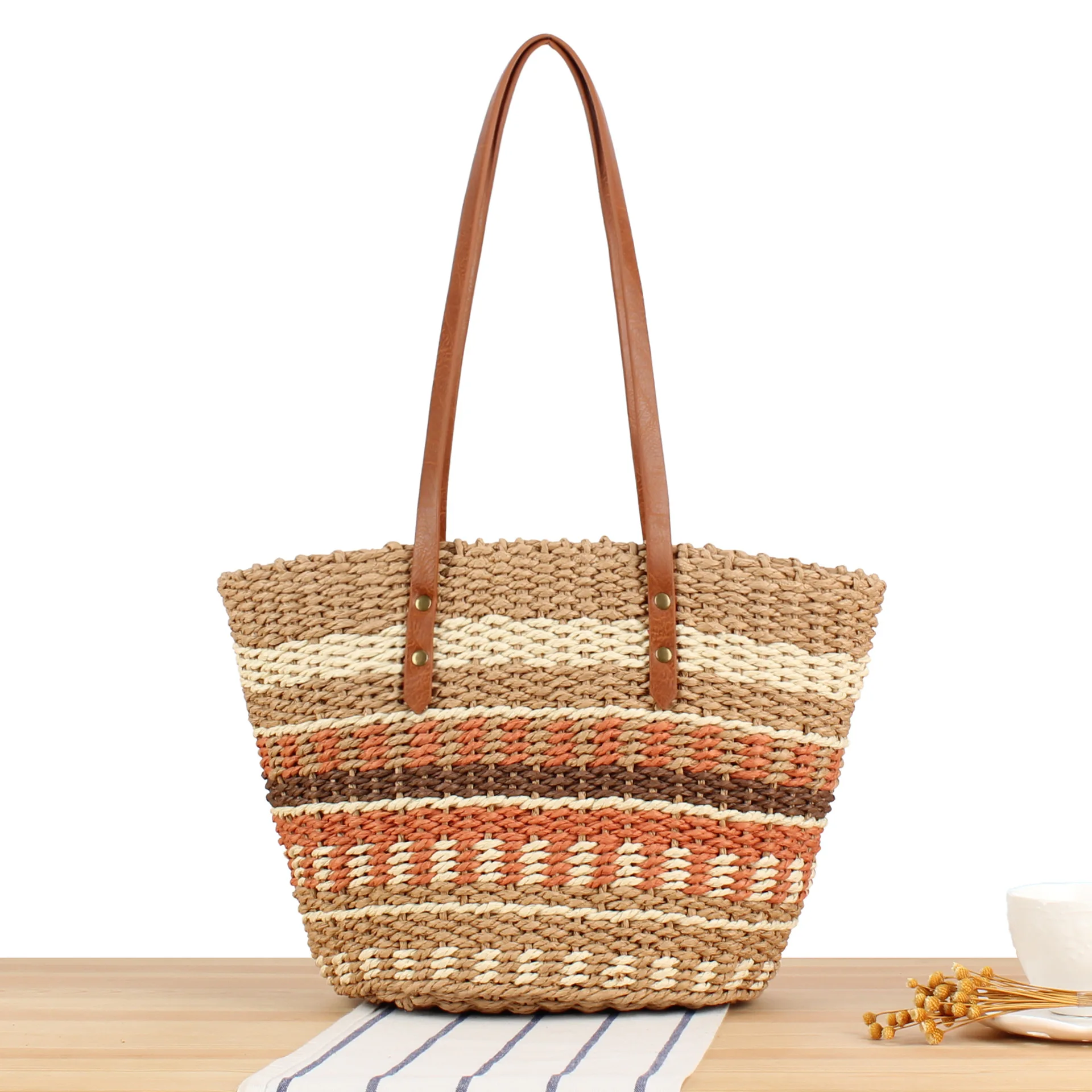 Women's Woven Raffia Shoulder Bag Boho Artisan Tote for Beach Vacation Daily Commute Lightweight Minimalist Purse
Women's Woven Raffia Shoulder Bag Boho Artisan Tote for Beach Vacation Daily Commute Lightweight Minimalist Purse