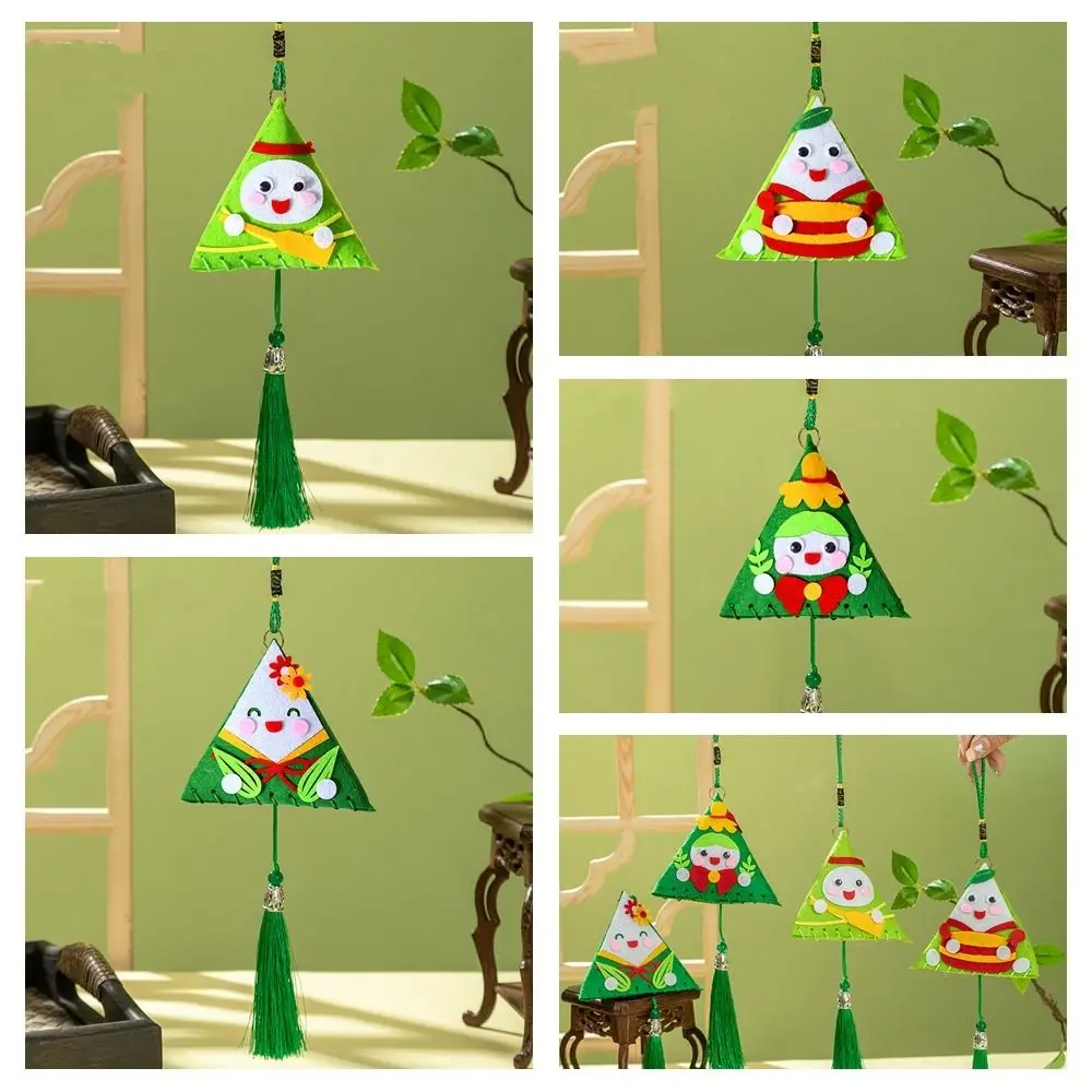 Hanging Dragon Boat Festival Sachet Non-woven Fabric with Tassel Kindergarten Material Package Antique Style Cartoon
Hanging Dragon Boat Festival Sachet Non-woven Fabric with Tassel Kindergarten Material Package Antique Style Cartoon