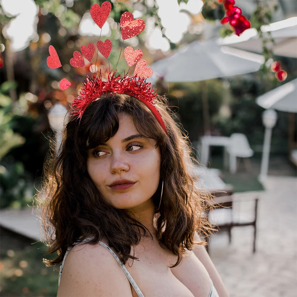 2Pcs Heart Shaped Hairbands Comfortable Lightweight Party Headpieces for Valentines Day Christmas New Year Festival Wear
2Pcs Heart Shaped Hairbands Comfortable Lightweight Party Headpieces for Valentines Day Christmas New Year Festival Wear