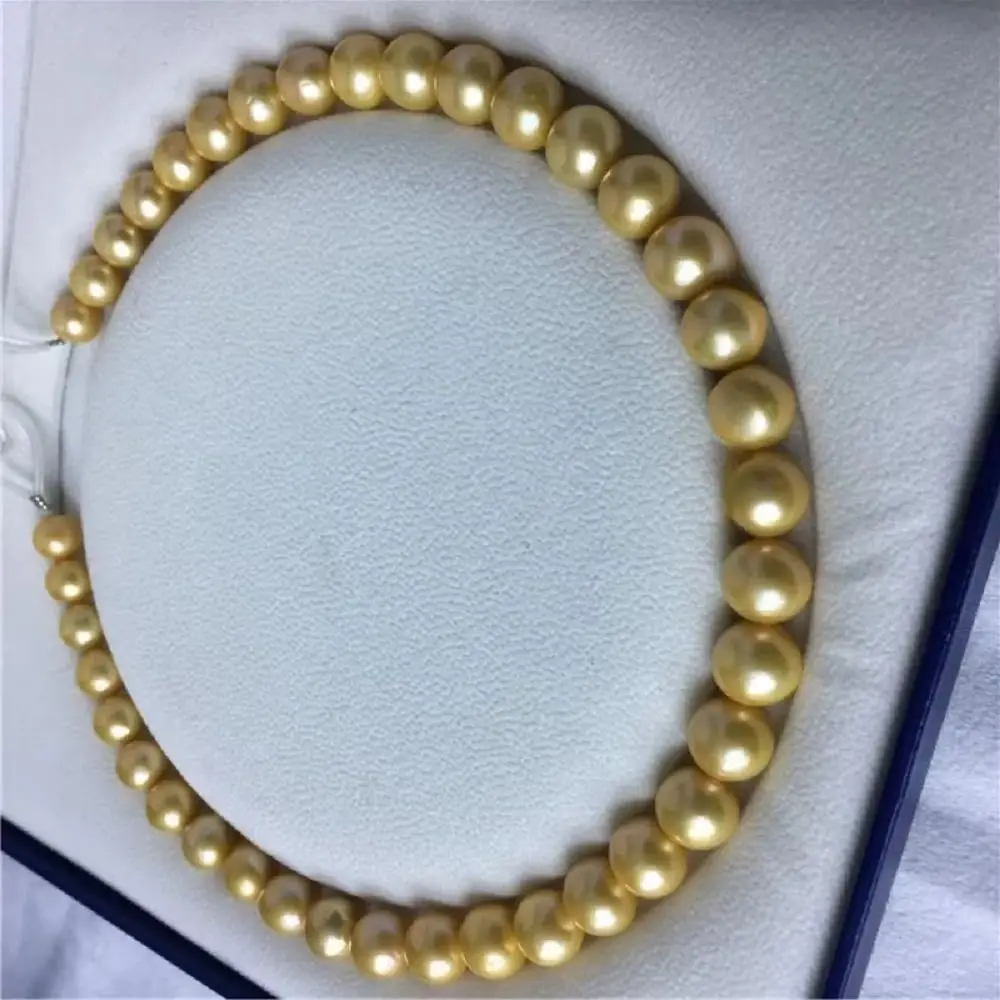 Classic necklace AAAA12-13mm natural South Sea round gold pearl necklace 16in/18in/14k gold button
Classic necklace AAAA12-13mm natural South Sea round gold pearl necklace 16in/18in/14k gold button