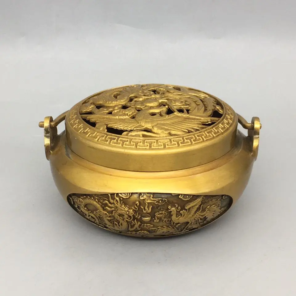 bronze collection, small dragon and phoenix hand warmer, exquisite craftsmanship, mellow pulp, complete shape
bronze collection, small dragon and phoenix hand warmer, exquisite craftsmanship, mellow pulp, complete shape