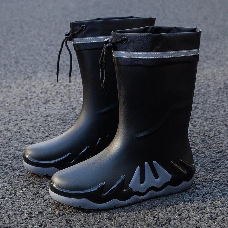 Men's Rain Boots with Drawstrings Fashionable Thick-soled Rain Boots Waterproof and Non-slip Outdoor Shoes Wear-resistant Shoes
Men's Rain Boots with Drawstrings Fashionable Thick-soled Rain Boots Waterproof and Non-slip Outdoor Shoes Wear-resistant Shoes