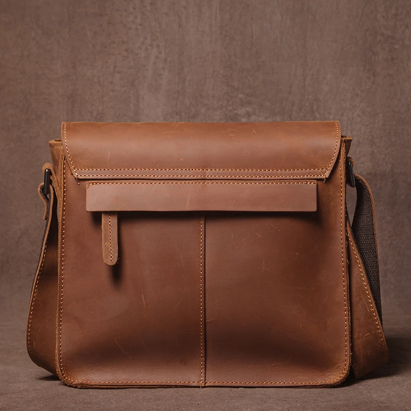 Retro Crazy Horse Leather Shoulder Bag Handmade First Layer Cowhide Crossbody Bag Leather Messenger Bag Men's Casual Backpack
Retro Crazy Horse Leather Shoulder Bag Handmade First Layer Cowhide Crossbody Bag Leather Messenger Bag Men's Casual Backpack