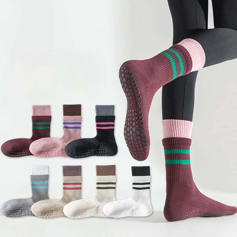 Women Yoga Socks Cotton Knitted Indoor Workout Dance Sports Socks Casual Striped Silicone Non-slip Gym Fitness Pilates Socks
Women Yoga Socks Cotton Knitted Indoor Workout Dance Sports Socks Casual Striped Silicone Non-slip Gym Fitness Pilates Socks