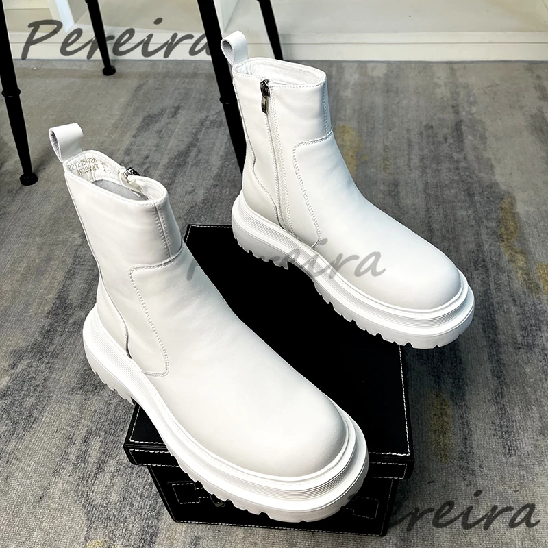 British Style White Chelsea Boots for Men Trendy Round Toe Side Zipper Chunky Platform Short Boots Winter Leather High Top Shoes
British Style White Chelsea Boots for Men Trendy Round Toe Side Zipper Chunky Platform Short Boots Winter Leather High Top Shoes