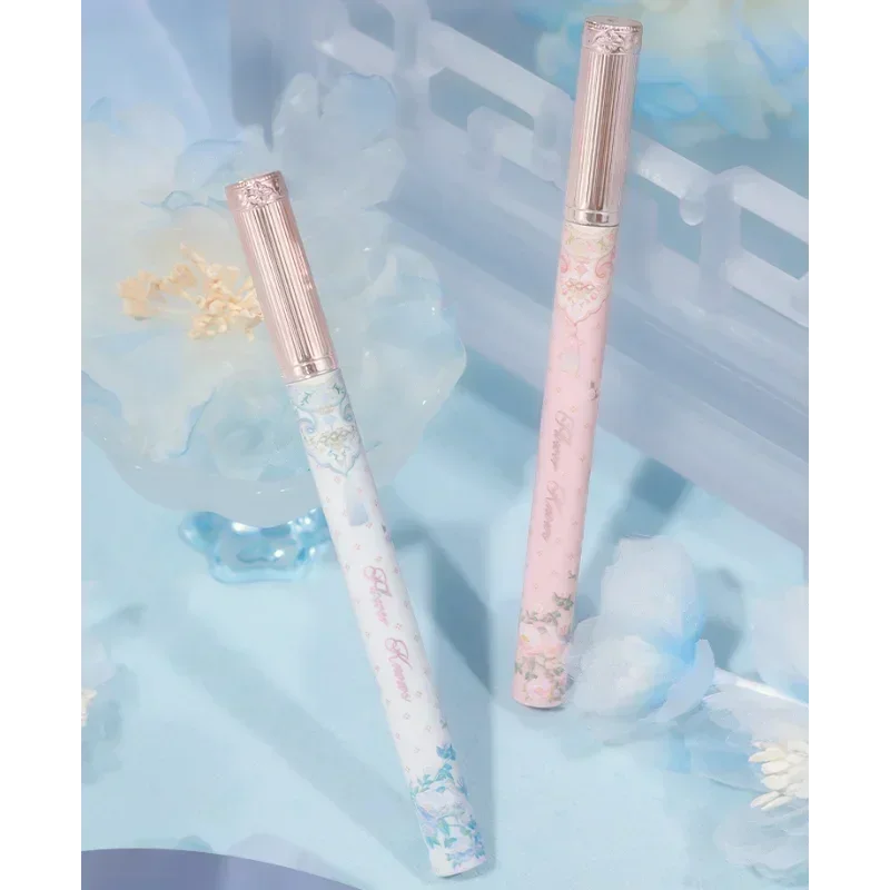 Коллекция Flower Knows Butterfly Cloud Collar: Тонкая натуральная водостойкая подводка для глаз, стойкая, не размазывается, косметика для макияжа
Коллекция Flower Knows Butterfly Cloud Collar: Тонкая натуральная водостойкая подводка для глаз, стойкая, не размазывается, косметика для макияжа