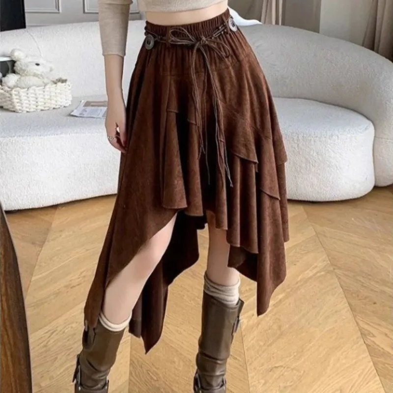 New Retro Slimming Low Waist Skirt for Women with Irregular Splicing Large Swing Design Suitable for Commuting Dating
New Retro Slimming Low Waist Skirt for Women with Irregular Splicing Large Swing Design Suitable for Commuting Dating