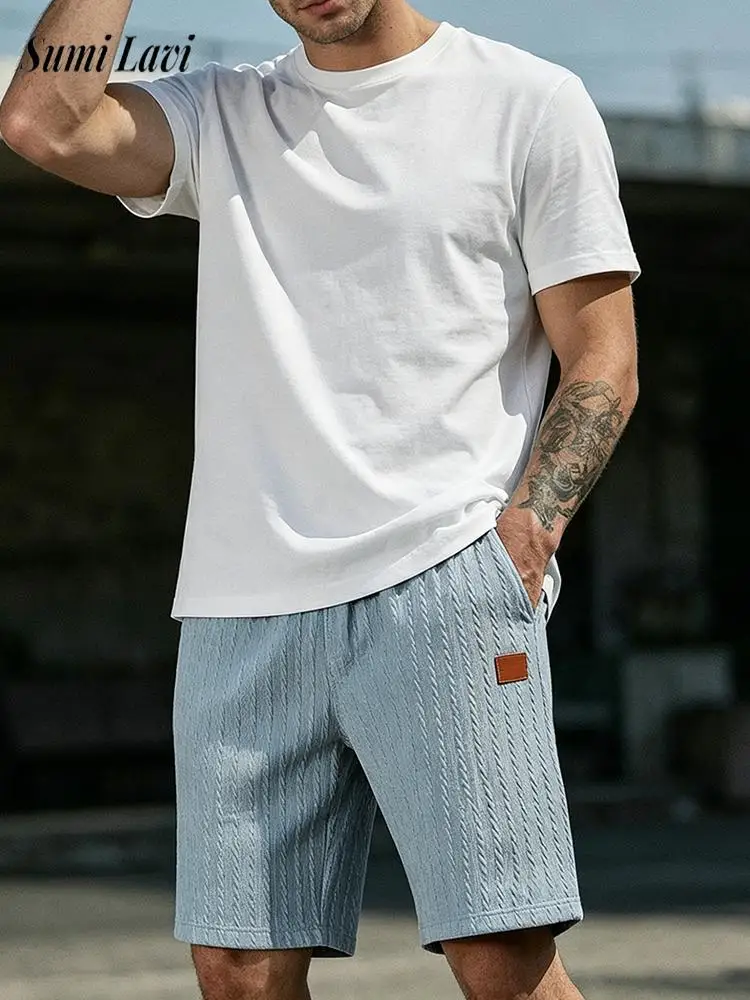 Fashion Solid Color Jacquard Shorts Mens Holiday Beach Casual Loose Straight Shorts For Men Summer Daily Leisure Lace-up Shorts
Fashion Solid Color Jacquard Shorts Mens Holiday Beach Casual Loose Straight Shorts For Men Summer Daily Leisure Lace-up Shorts