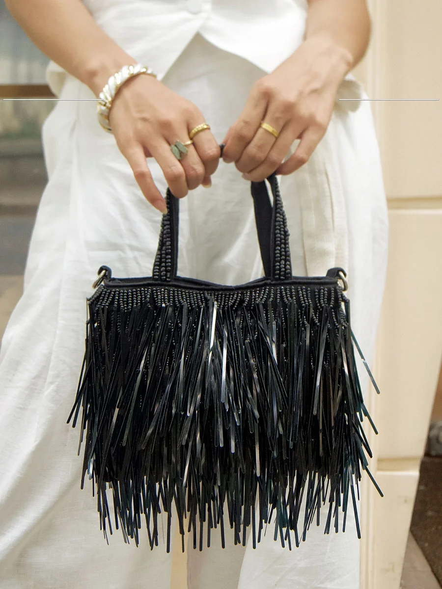 UGALS Ретро Tassel Pearl Ele Универсальная сумка через плечо на одно плечо Briti Sle Сумочка для молодых женщин
UGALS Ретро Tassel Pearl Ele Универсальная сумка через плечо на одно плечо Briti Sle Сумочка для молодых женщин