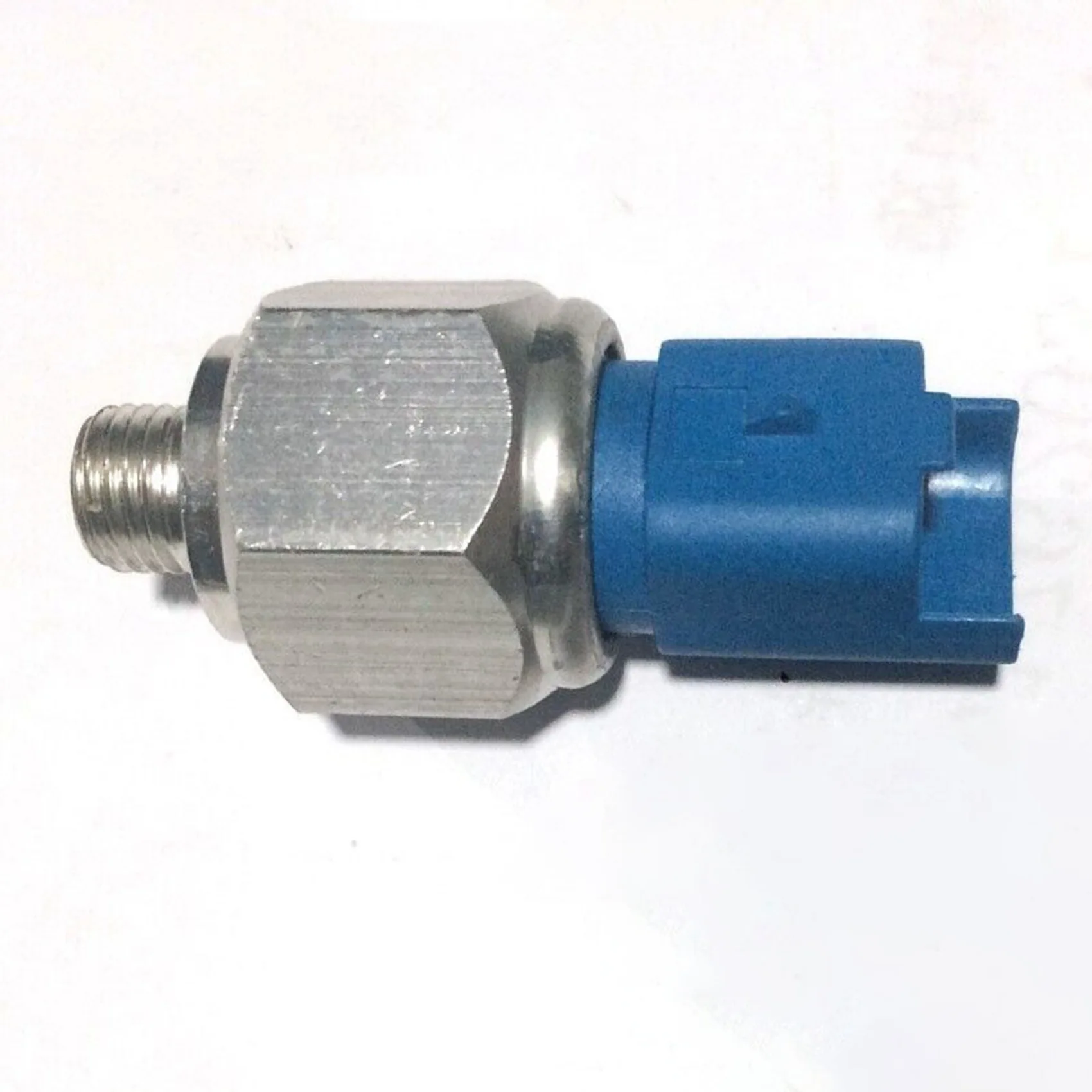 4015.08 401508 Power Steering Oil Pressure Switch Sensor 9677809680 9630672180 For 307 206 207 308 408 C2
4015.08 401508 Power Steering Oil Pressure Switch Sensor 9677809680 9630672180 For 307 206 207 308 408 C2