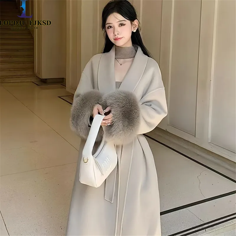 Woollen Coat for Women,Covered Button Jacket,Fur Cuffs,Elegant Female Clothes,Adjustable Waist,V-Neck Overcoat,,Autumn,Winter
Woollen Coat for Women,Covered Button Jacket,Fur Cuffs,Elegant Female Clothes,Adjustable Waist,V-Neck Overcoat,,Autumn,Winter
