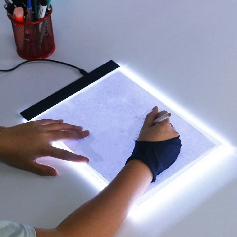 Learning Tool A4 Electric Drawing Board USB 3 Level Tracing Board Adjustable Brightness Drawing Light Pad Handwriting Sketching
Learning Tool A4 Electric Drawing Board USB 3 Level Tracing Board Adjustable Brightness Drawing Light Pad Handwriting Sketching