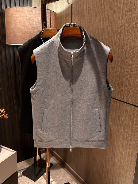 Ele Simple High-End Men's Pure Color Stand Collar Vest High Quali Faion Urban Sle Busin Casual Polyester Blend
Ele Simple High-End Men's Pure Color Stand Collar Vest High Quali Faion Urban Sle Busin Casual Polyester Blend