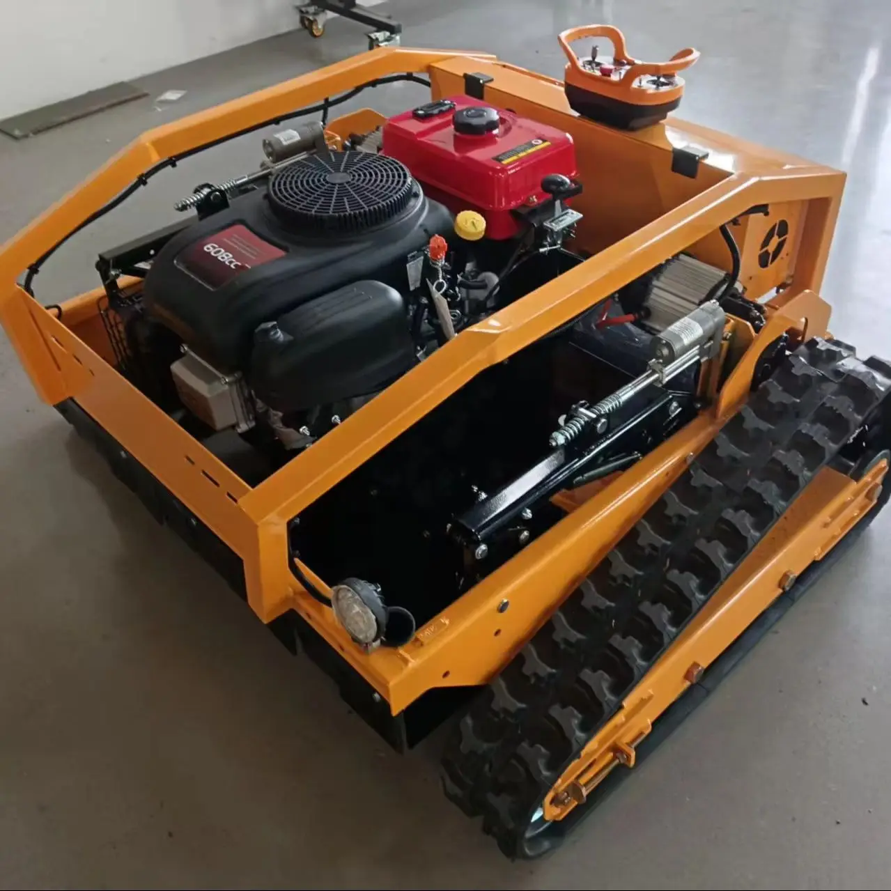Customizable 1000mm Tracked Remote Control Lawn Mower 23HP Powerful Engine 4000㎡/h Mowing Efficiency All Terrain Slope Grass
Customizable 1000mm Tracked Remote Control Lawn Mower 23HP Powerful Engine 4000㎡/h Mowing Efficiency All Terrain Slope Grass