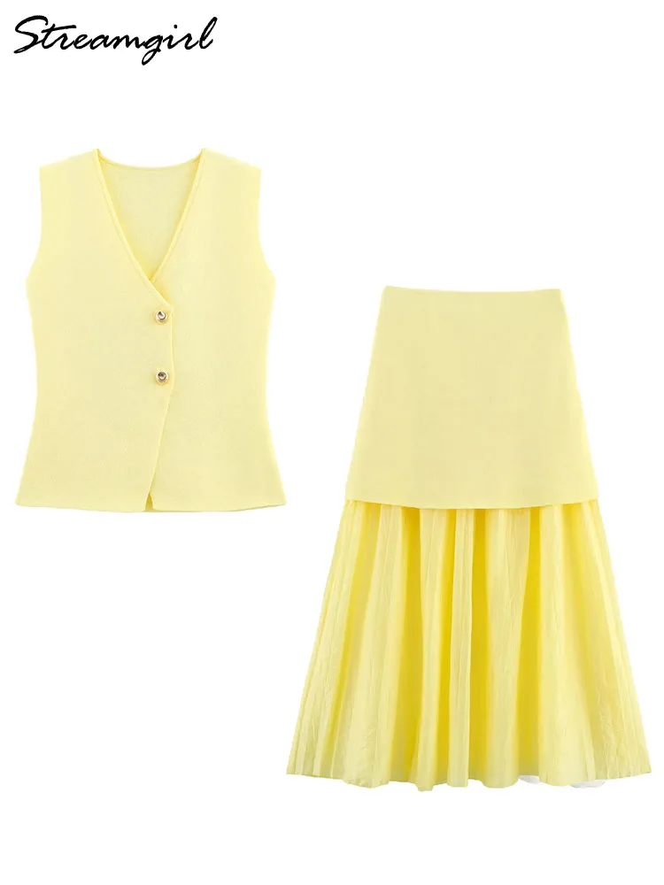 Yellow 2 Piece Sets Skirt And Top Women Splicing Mesh Knitted Suit Skirt And Vest Elegant Women's Knitted Two Piece Set Autumn
Yellow 2 Piece Sets Skirt And Top Women Splicing Mesh Knitted Suit Skirt And Vest Elegant Women's Knitted Two Piece Set Autumn