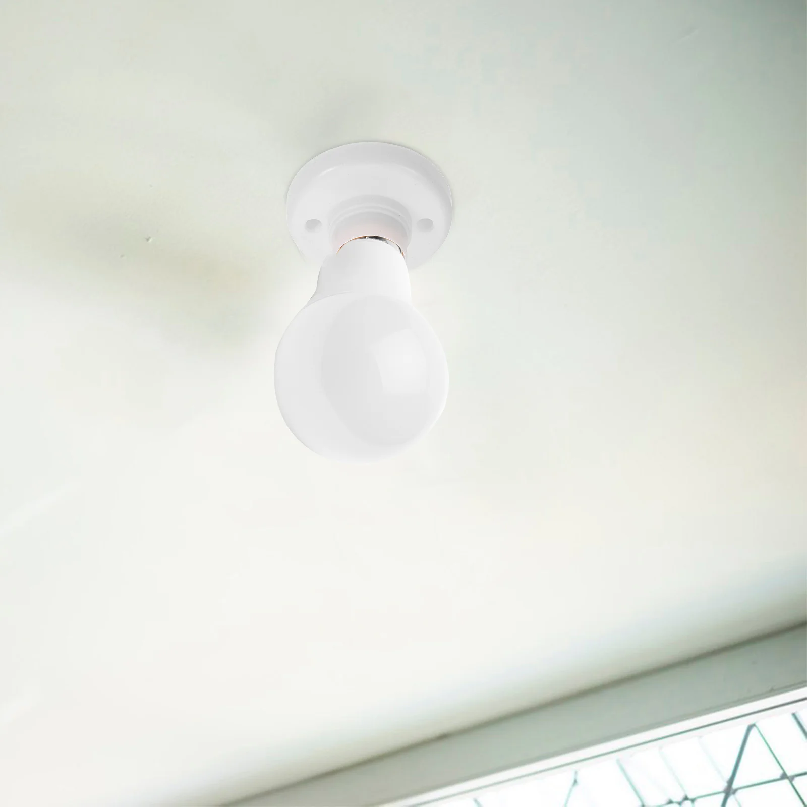 10Pcs Lamp Holder Base Light Socket Pendant Lamp Fitting Household Bulb Holder Replacement Socket Fixture Parts for DIY Lighting
10Pcs Lamp Holder Base Light Socket Pendant Lamp Fitting Household Bulb Holder Replacement Socket Fixture Parts for DIY Lighting