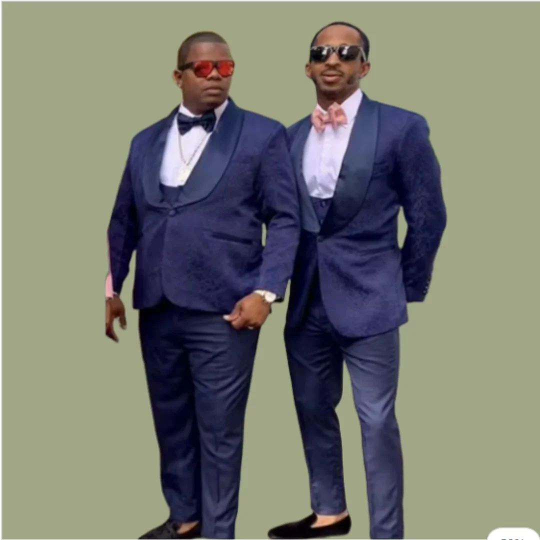 New Men Suits Slim Fit Jacket Vest Pants Print Blazer Wedding Groom Father Suits/Groomsmen Formal Clothes Outfits 3 pieces
New Men Suits Slim Fit Jacket Vest Pants Print Blazer Wedding Groom Father Suits/Groomsmen Formal Clothes Outfits 3 pieces