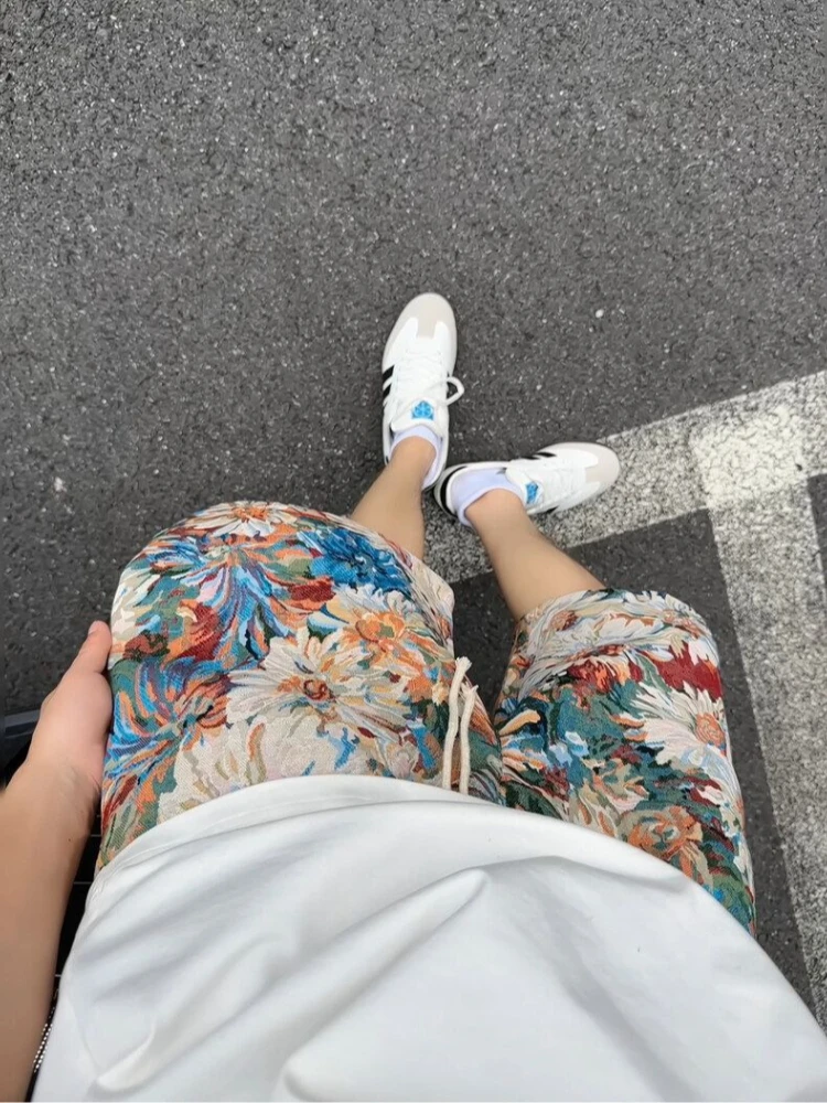 Cooling Ice Silk Men's Shorts Blue Oil Painting Flower Design Knitted Summer Heavyweight for Sport and Fitness Beach
Cooling Ice Silk Men's Shorts Blue Oil Painting Flower Design Knitted Summer Heavyweight for Sport and Fitness Beach