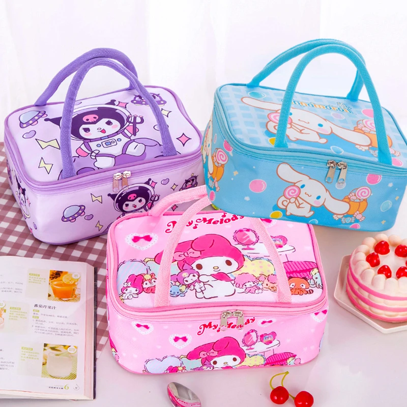 Sanrio Cute Lunch Bag Kuromi Cinnamoroll Hello Kitty Melody Portable Travel Thermal Breakfast Box Large Capacity Tote Food Bag
Sanrio Cute Lunch Bag Kuromi Cinnamoroll Hello Kitty Melody Portable Travel Thermal Breakfast Box Large Capacity Tote Food Bag