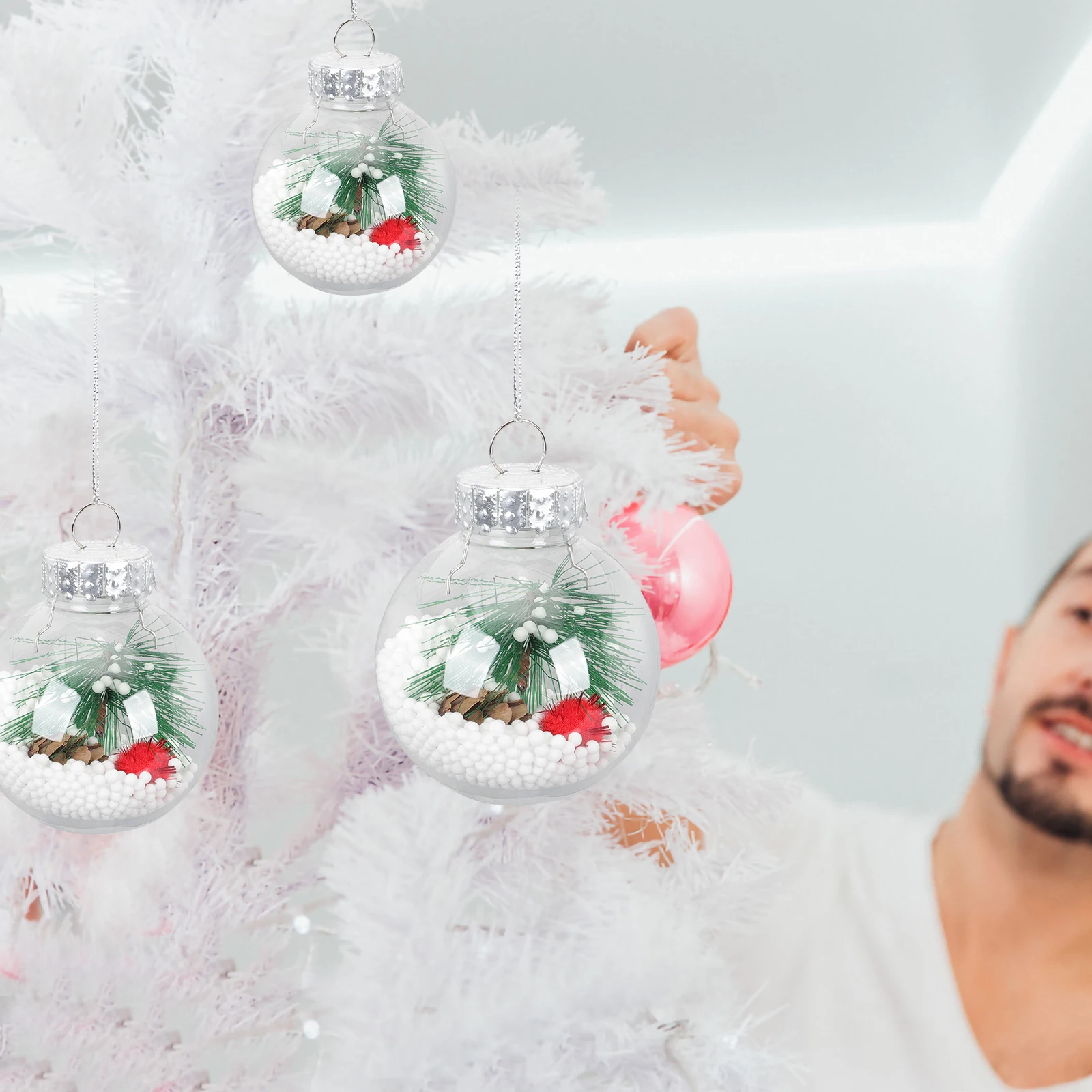 6 Pcs Round Hanging Ball Clear Christmas Balls Xmas Ornaments Fillable Pendants
6 Pcs Round Hanging Ball Clear Christmas Balls Xmas Ornaments Fillable Pendants