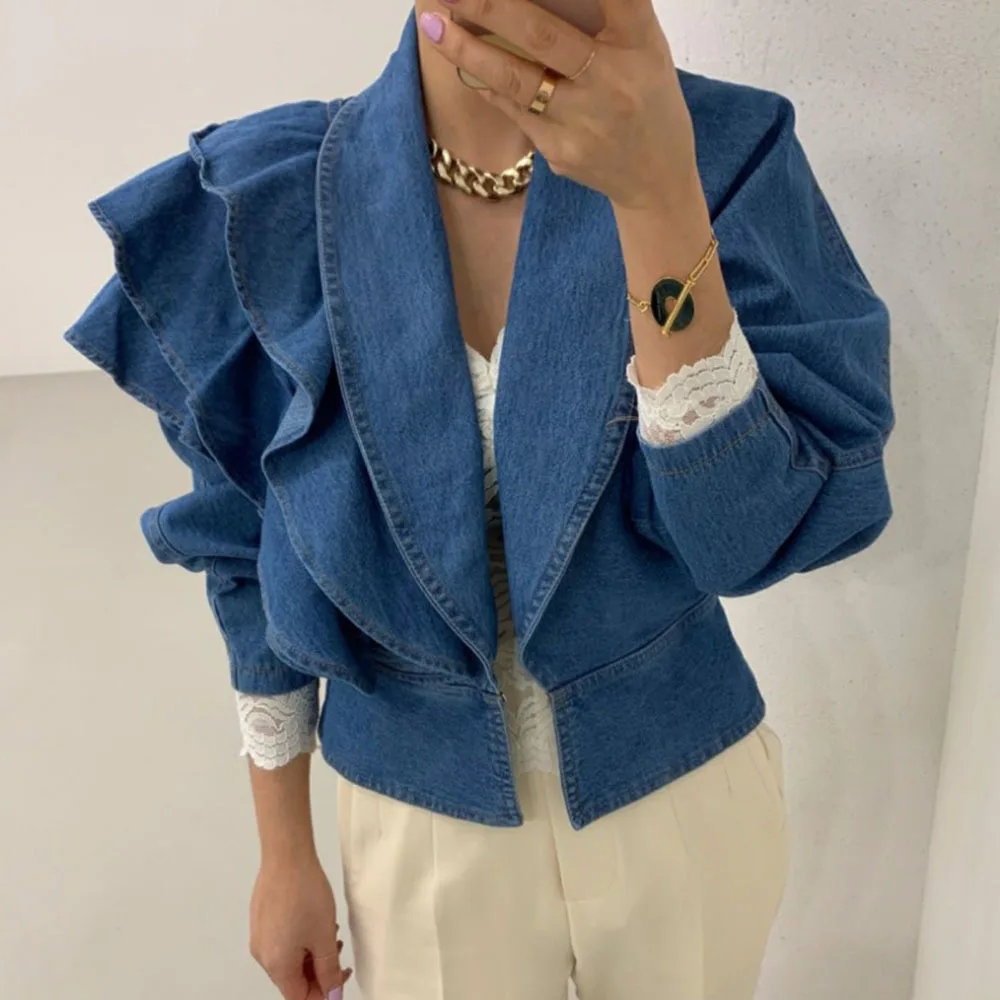 Korean Chic Vintage design waist closed short denim jacket women Port style Lapel versatile Ruffle office lady wear jean coat
Korean Chic Vintage design waist closed short denim jacket women Port style Lapel versatile Ruffle office lady wear jean coat