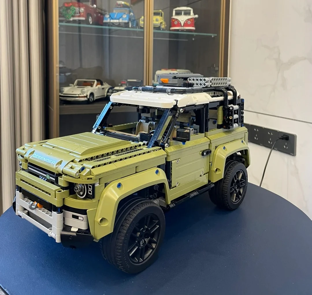 2573pcs Famous Car Blocks Land Supercar Riover Off-Road Defender Vehicle Model 42110 Building Blocks Bricks Toy Kids Adults Gift
2573pcs Famous Car Blocks Land Supercar Riover Off-Road Defender Vehicle Model 42110 Building Blocks Bricks Toy Kids Adults Gift