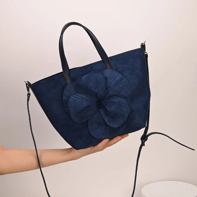 Женская сумка через плечо с цветочным дизайном, высококачественная креативная сумка-тоут с лепестками, модная большая сумка-ведро Capaci, сумка через плечо 
Женская сумка через плечо с цветочным дизайном, высококачественная креативная сумка-тоут с лепестками, модная большая сумка-ведро Capaci, сумка через плечо
