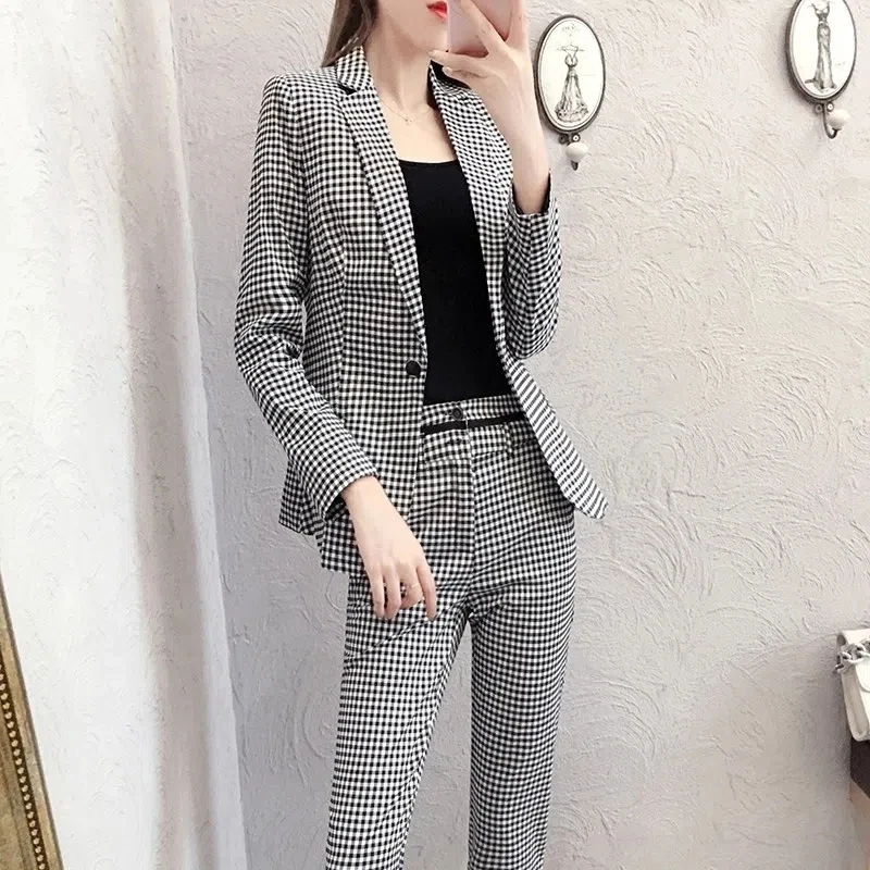 Winter Fall Women Plaid Tweed Set Vintage 2 Piece Set Blazer Coat + Ankle-legtht Pant Suits Outfits Elegant Ladies Matching Sets
Winter Fall Women Plaid Tweed Set Vintage 2 Piece Set Blazer Coat + Ankle-legtht Pant Suits Outfits Elegant Ladies Matching Sets