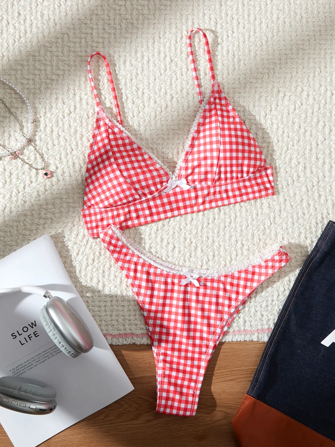 2025 New Women's Bikini Sets Lace Gingham Print Bikini V Neck Swimsuits Two Piece Bow Decor Bathing Suits Swimwear for Women
2025 New Women's Bikini Sets Lace Gingham Print Bikini V Neck Swimsuits Two Piece Bow Decor Bathing Suits Swimwear for Women