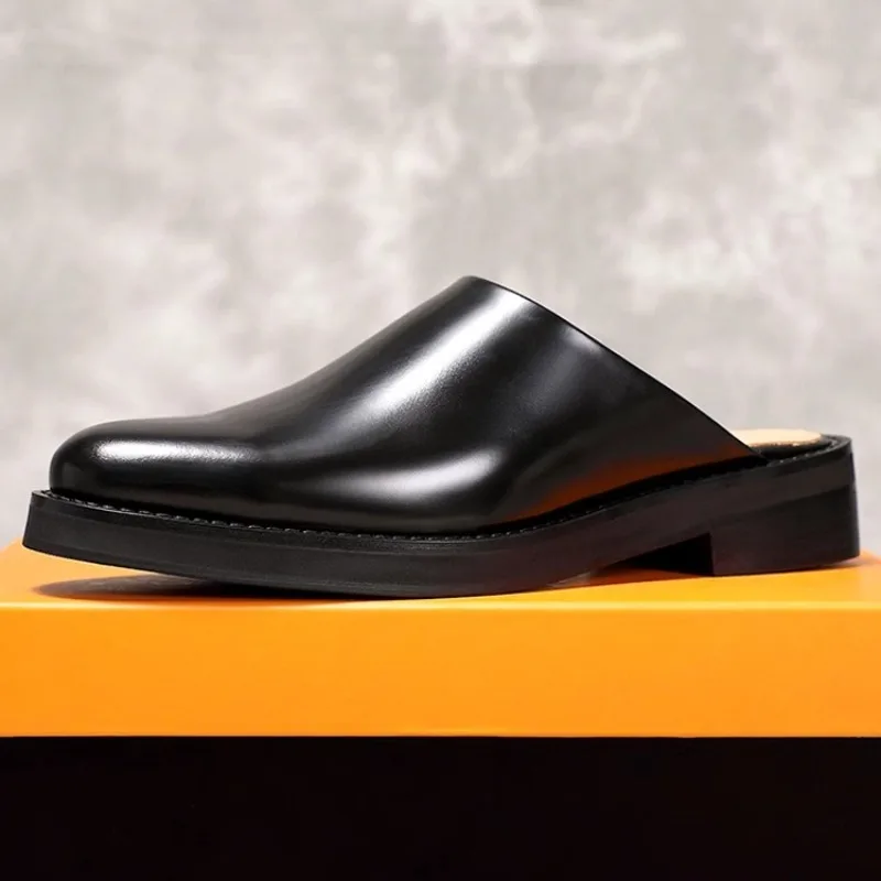 Дизайнерские модные тапочки из натуральной кожи, мужская обувь, летняя верхняя одежда, элитные роскошные деловые кожаные туфли из воловьей кожи на толстой подошве 
Дизайнерские модные тапочки из натуральной кожи, мужская обувь, летняя верхняя одежда, элитные роскошные деловые кожаные туфли из воловьей кожи на толстой подошве