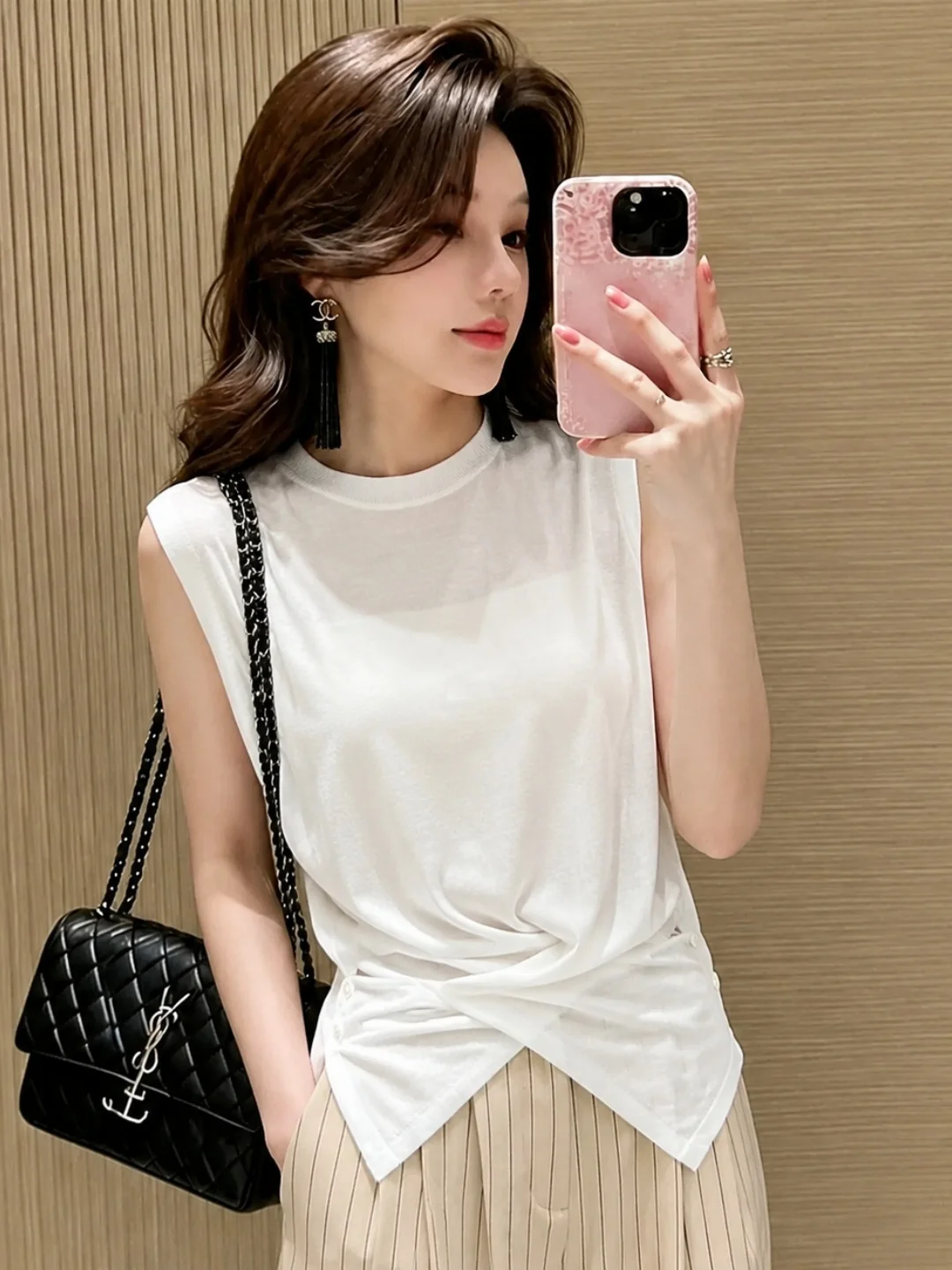 Comfortable Casual Style Sleeveless Cross Waist Design round Neck Summer Top Versatile Soft Fabric Large Size Women's Vest
Comfortable Casual Style Sleeveless Cross Waist Design round Neck Summer Top Versatile Soft Fabric Large Size Women's Vest