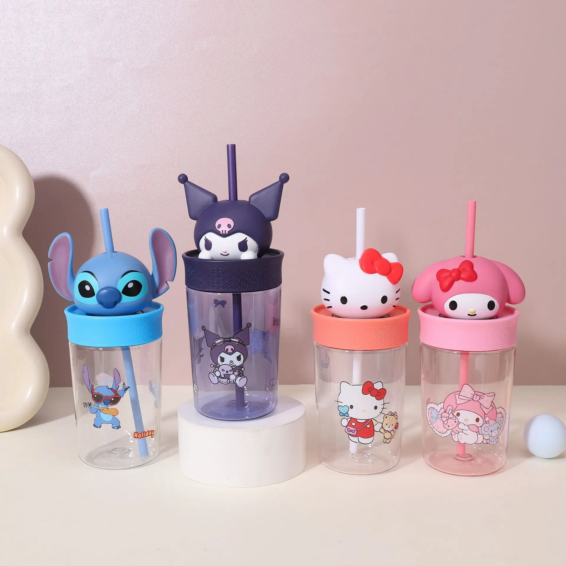 New Cartoon Plastic Cup with Toy Figure Juice Cup for Students Mini Outdoor Portable Cup with Straw Gift 450ml
New Cartoon Plastic Cup with Toy Figure Juice Cup for Students Mini Outdoor Portable Cup with Straw Gift 450ml