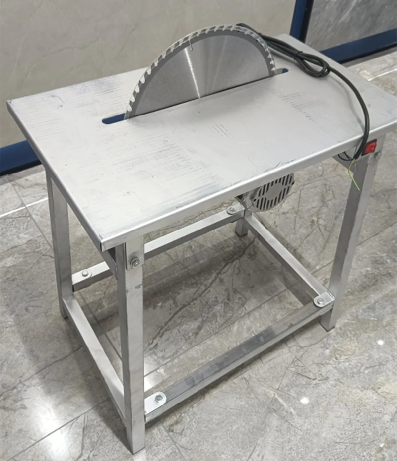 Household electric saw firewood construction site saw board saw bamboo circular saw all-in-one saw with motor complete set 220V
Household electric saw firewood construction site saw board saw bamboo circular saw all-in-one saw with motor complete set 220V